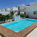 Luna Villa Lajares