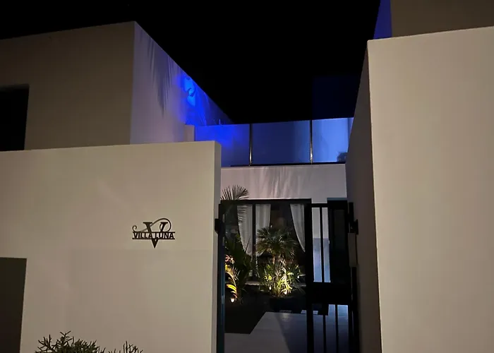 Luna Villa